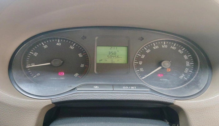 2011 Skoda Rapid AMBITION 1.6 MPI MT, Petrol, Manual, 50,456 km, interior