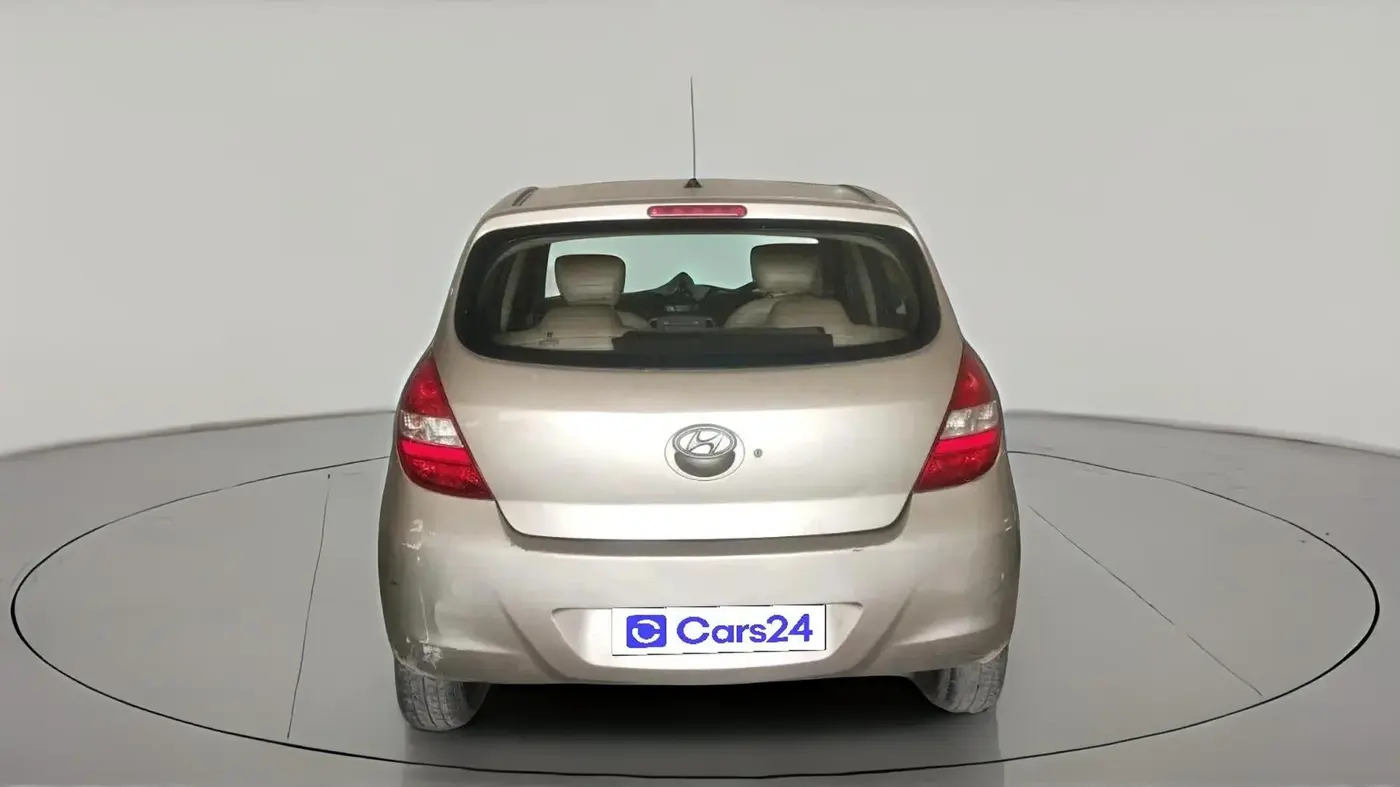 2011 Hyundai i20 MAGNA 1.2, Petrol, Manual, 1,00,222 km, exterior
