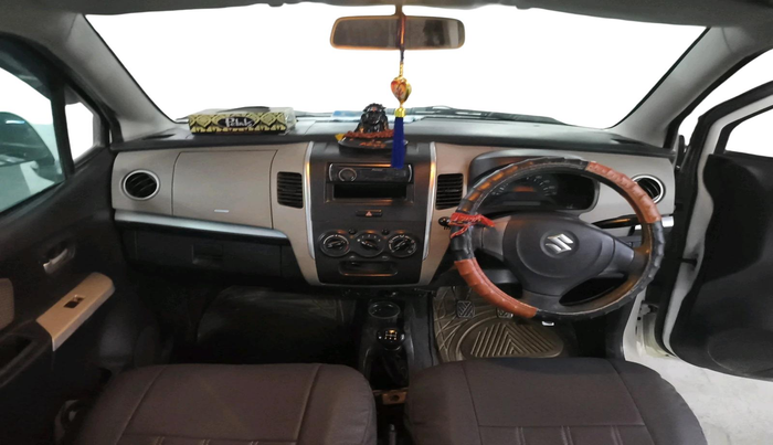 2013 Maruti Wagon R 1.0 LXI CNG, CNG, Manual, 84,233 km, interior
