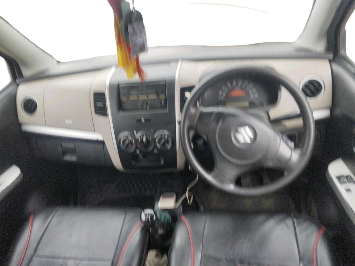 2016 Maruti Wagon R 1.0 LXI CNG, CNG, Manual, 78,638 km, interior