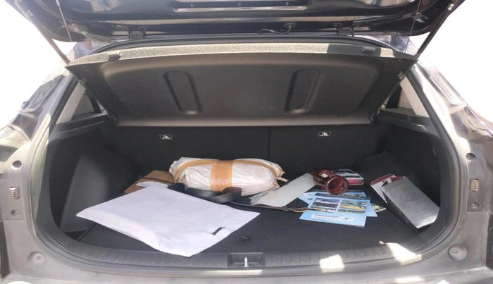 2025 KIA SELTOS HTX IVT, Petrol, Automatic, 10,232 km, exterior