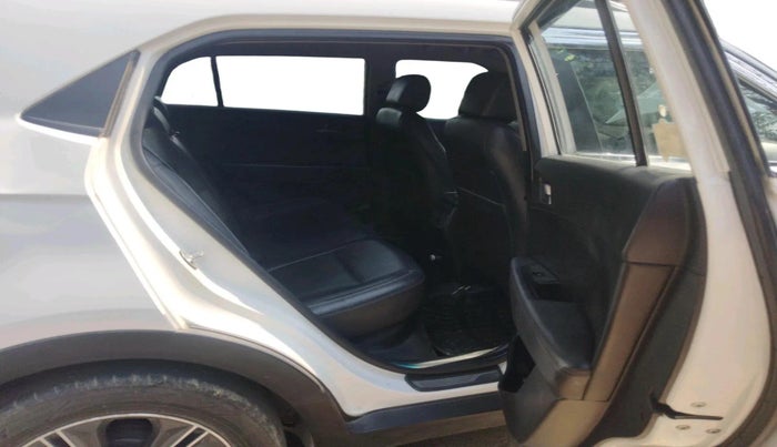 2015 Hyundai Creta SX (O) 1.6 DIESEL, Diesel, Manual, 83,466 km, interior