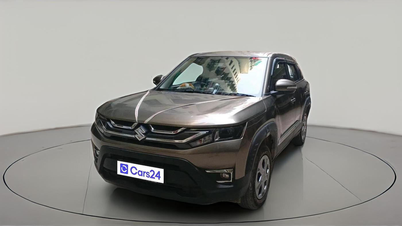 2025 Maruti BREZZA LXI S- CNG, CNG, Manual, 24,670 km, exterior