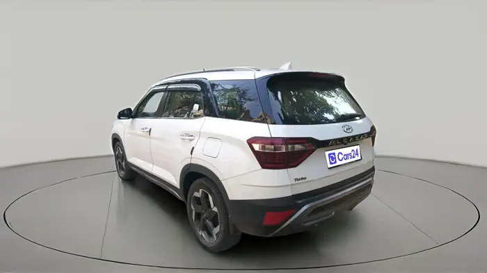 2023 Hyundai ALCAZAR PLATINUM 1.5 TURBO PETROL MT 7STR, Petrol, Manual, 27,489 km, exterior