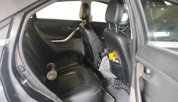 2018 Tata NEXON XZ PLUS PETROL, CNG, Manual, 1,22,704 km, interior