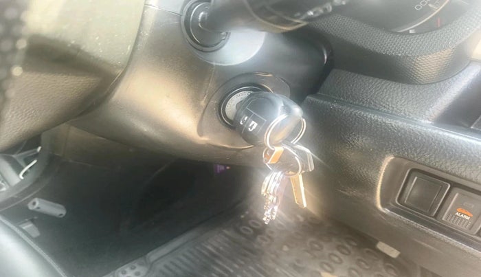 2012 Maruti Swift VXI, Petrol, Manual, 87,977 km, interior