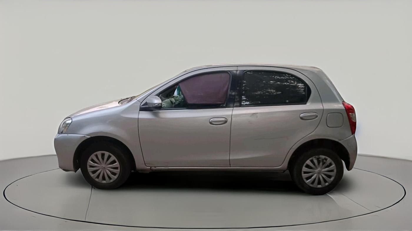 2015 Toyota Etios Liva V, Petrol, Manual, 69,812 km, exterior