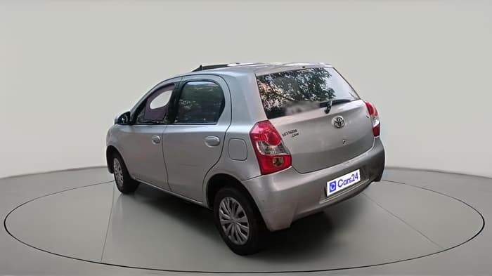 2015 Toyota Etios Liva V, Petrol, Manual, 69,812 km, exterior