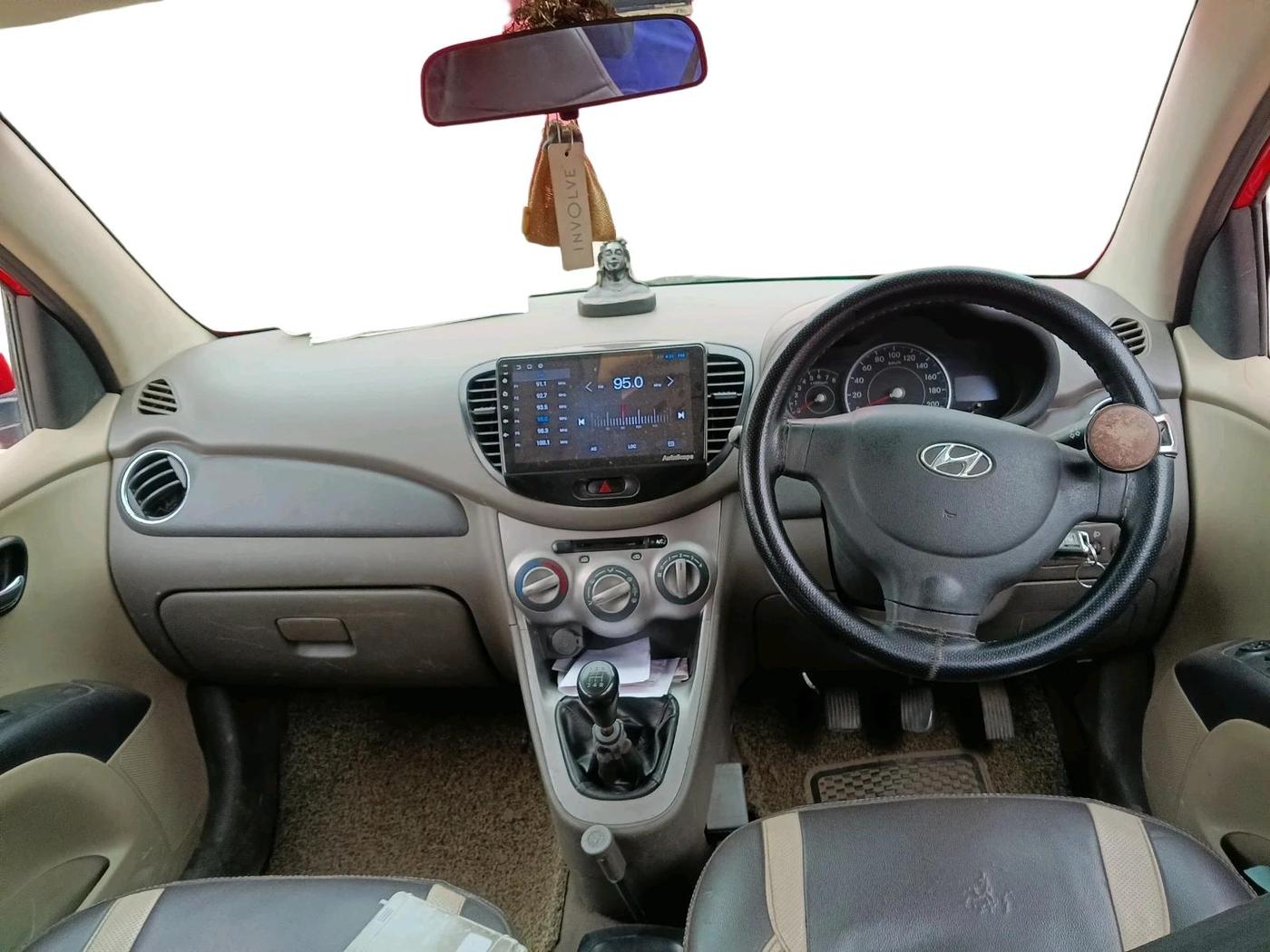 2012 Hyundai i10 MAGNA 1.2, Petrol, Manual, 1,49,401 km, interior
