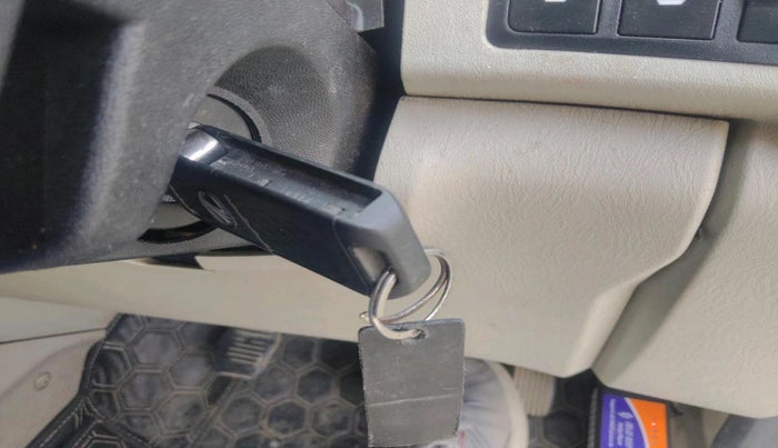 2020 Mahindra Scorpio S3, Diesel, Manual, 1,07,341 km, interior