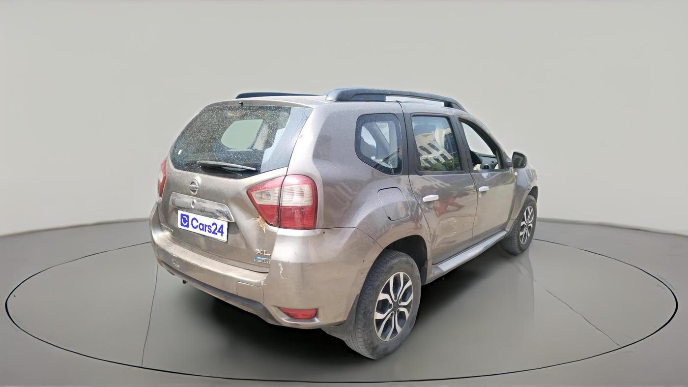 2016 Nissan Terrano XL D PLUS, Diesel, Manual, 2,06,471 km, exterior