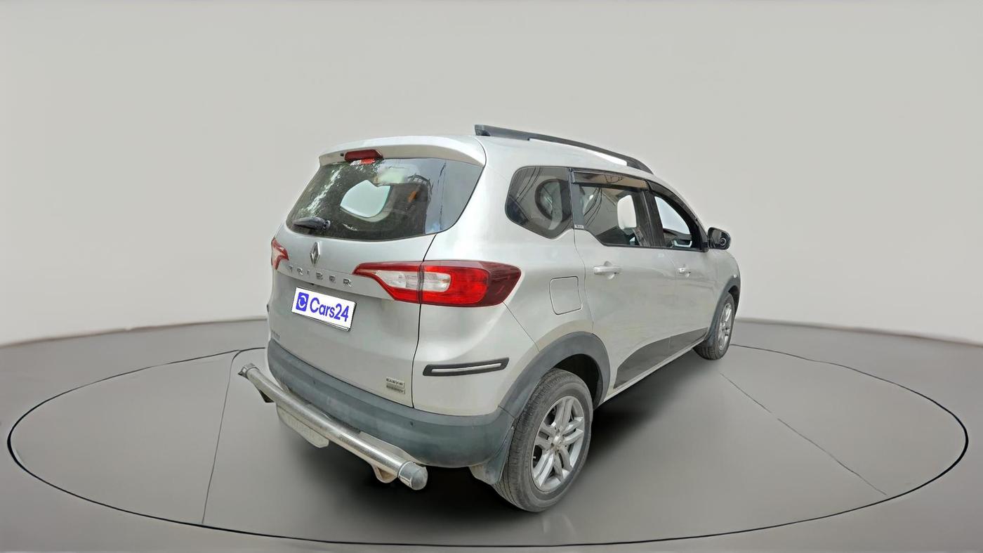 2020 Renault TRIBER RXZ AMT, Petrol, Automatic, 41,760 km, exterior