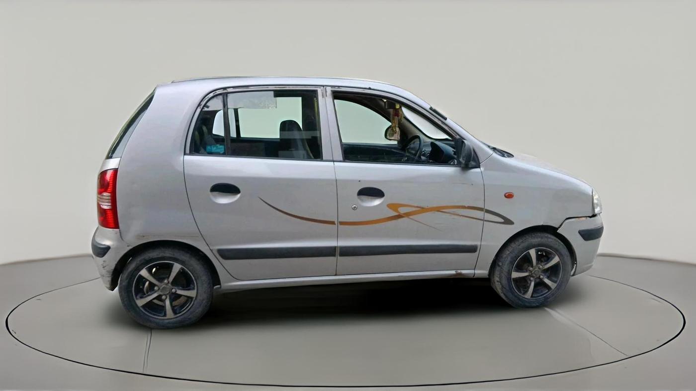 2011 Hyundai Santro Xing GLS, CNG, Manual, 63,909 km, exterior