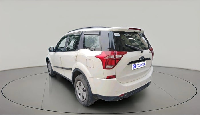 2020 Mahindra XUV500 W7, Diesel, Manual, 67,620 km, exterior