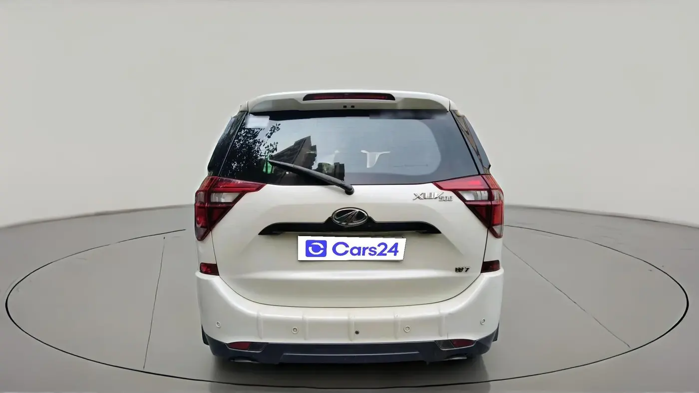 2020 Mahindra XUV500 W7, Diesel, Manual, 67,620 km, exterior