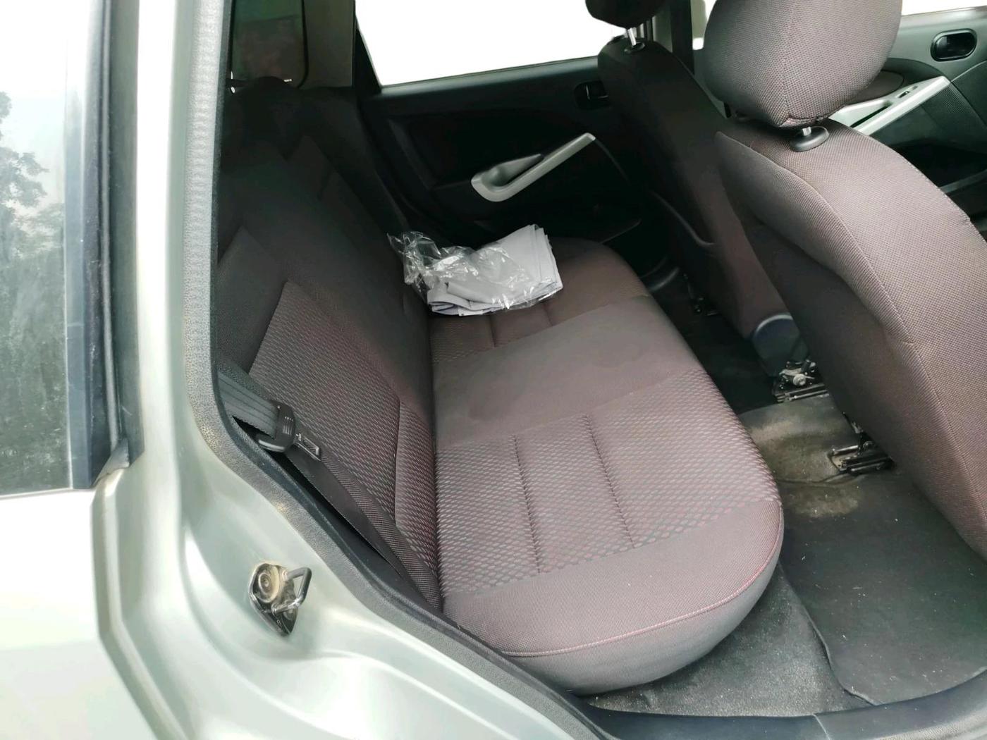2012 Ford Figo ZXI 1.2 PETROL, Petrol, Manual, 59,658 km, interior