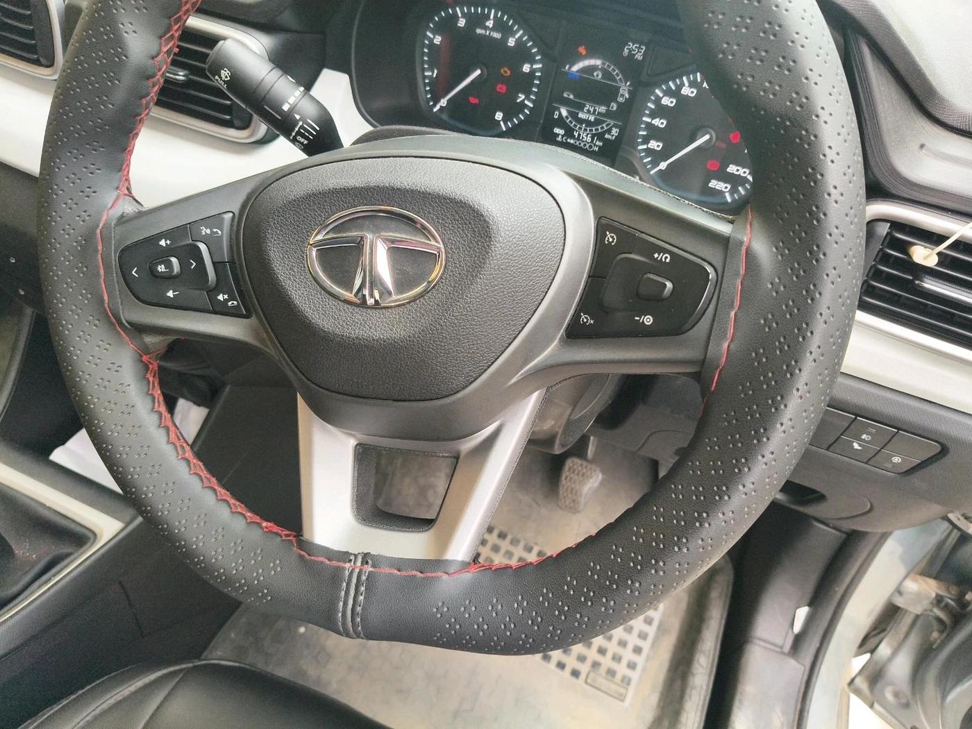 2022 Tata PUNCH ACCOMPLISHED MT, Petrol, Manual, 47,561 km, interior