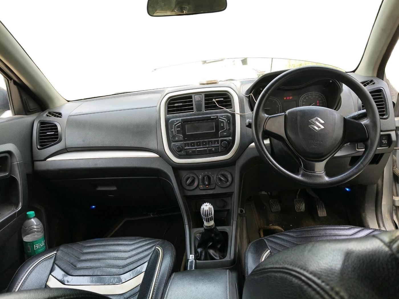 2017 Maruti Vitara Brezza LDI (O), Diesel, Manual, 1,42,911 km, interior