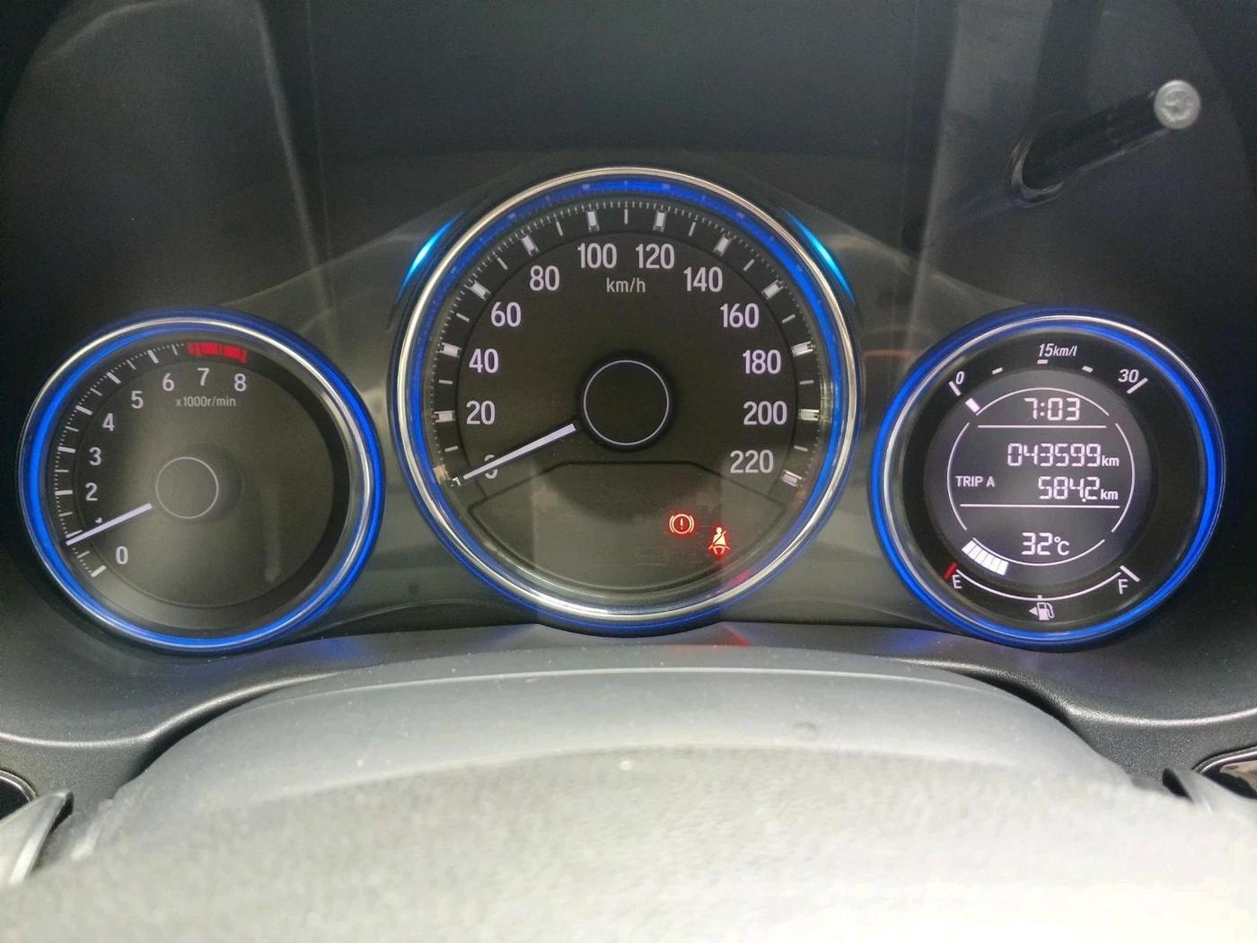 2014 Honda City 1.5L I-VTEC VX, Petrol, Manual, 43,599 km, interior