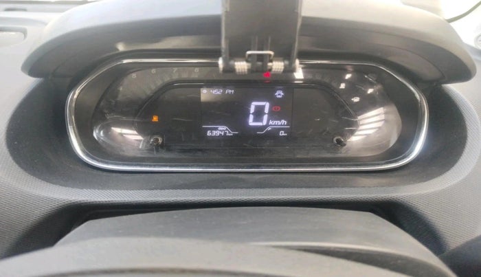 2024 Tata Tiago XT CNG, CNG, Manual, 63,947 km, interior