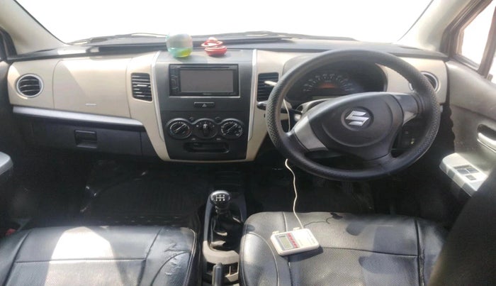 2017 Maruti Wagon R 1.0 LXI CNG, CNG, Manual, 85,196 km, interior