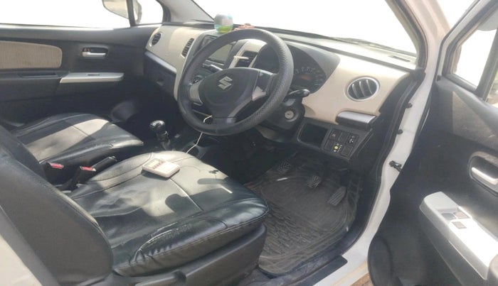 2017 Maruti Wagon R 1.0 LXI CNG, CNG, Manual, 85,196 km, interior