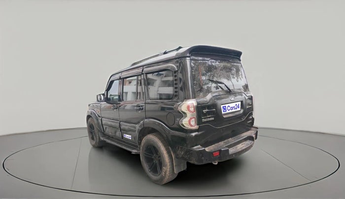 2017 Mahindra Scorpio S6 PLUS, Diesel, Manual, 548 km, exterior