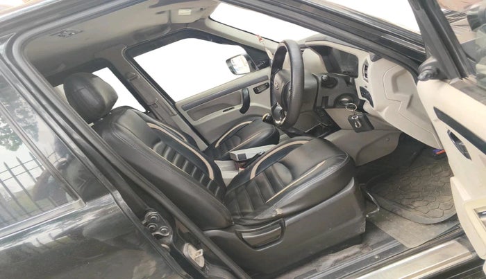 2017 Mahindra Scorpio S6 PLUS, Diesel, Manual, 548 km, interior