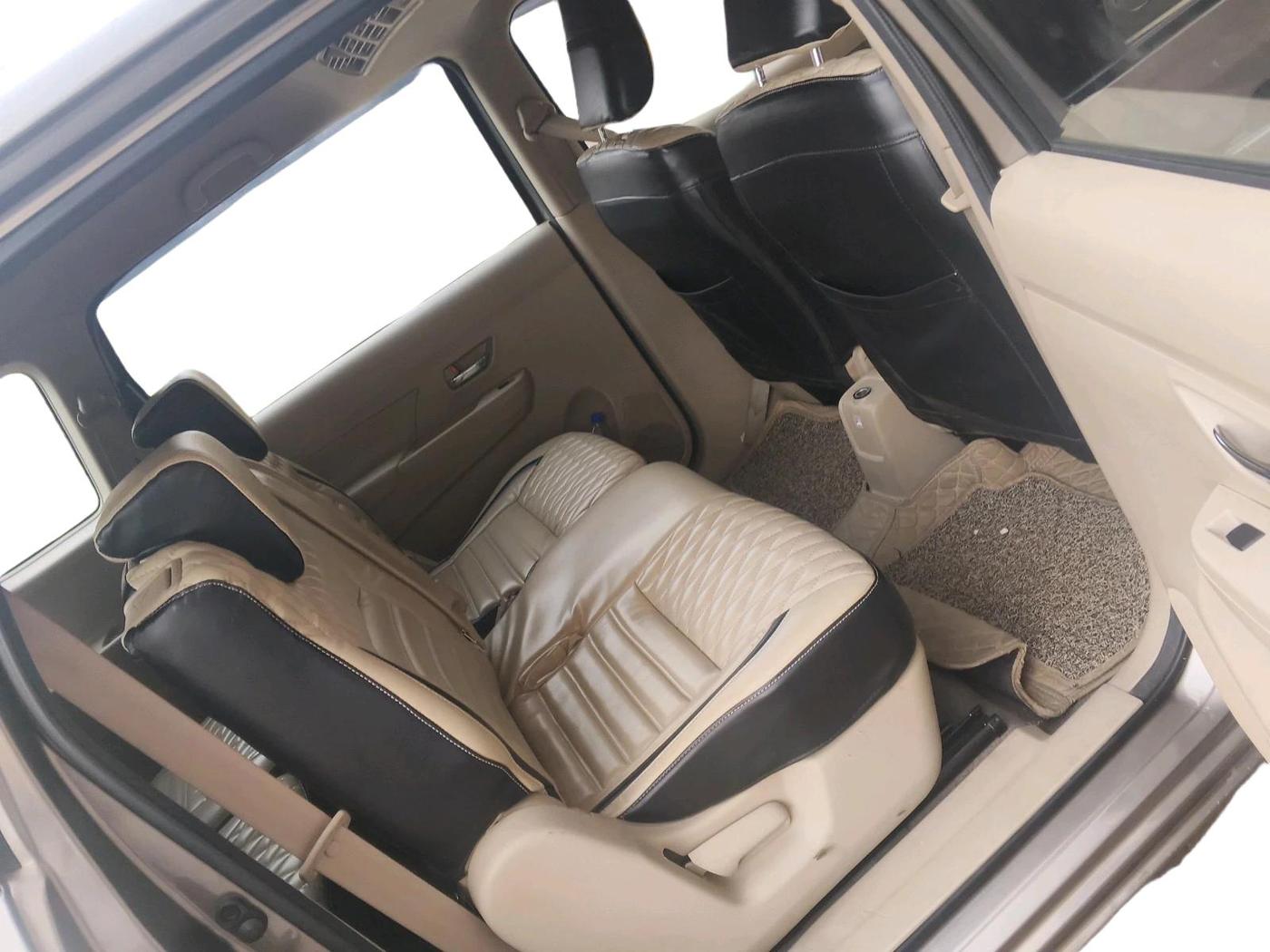 2025 Maruti Ertiga VXI CNG, CNG, Manual, 22,691 km, interior