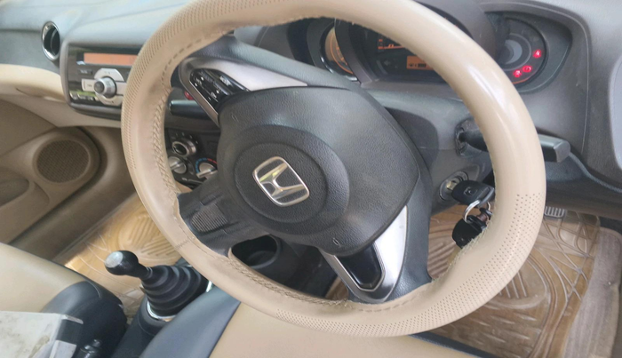 2013 Honda Amaze 1.2L I-VTEC S, Petrol, Manual, 97,618 km, interior