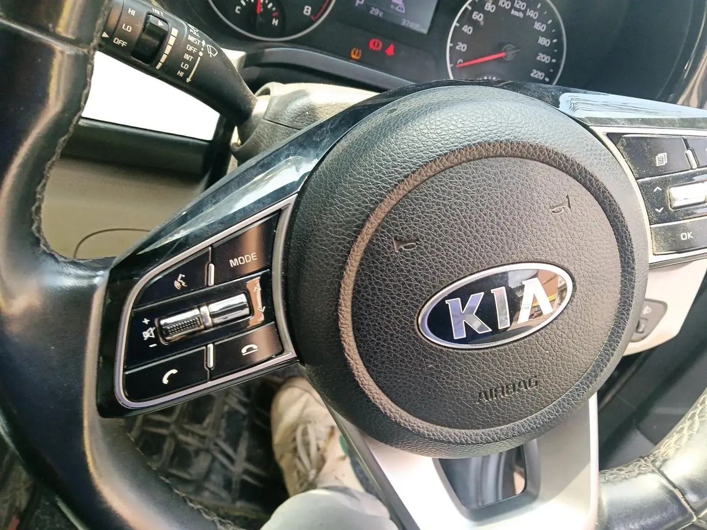 2019 KIA SELTOS HTX IVT 1.5 PETROL, Petrol, Automatic, 37,495 km, interior