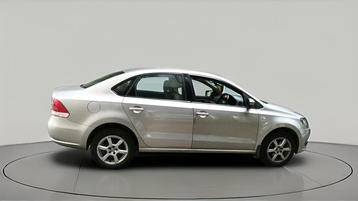 2013 Volkswagen Vento HIGHLINE DIESEL 1.6, Diesel, Manual, 1,35,001 km, exterior