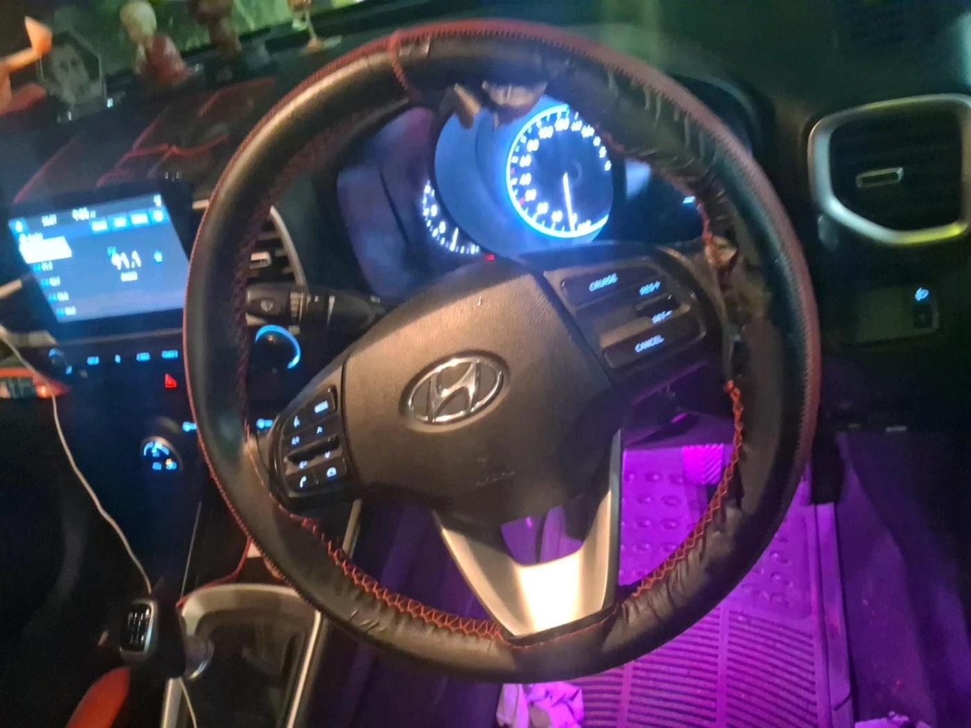 2020 Hyundai VENUE SX 1.4 CRDI, Diesel, Manual, 37,119 km, interior