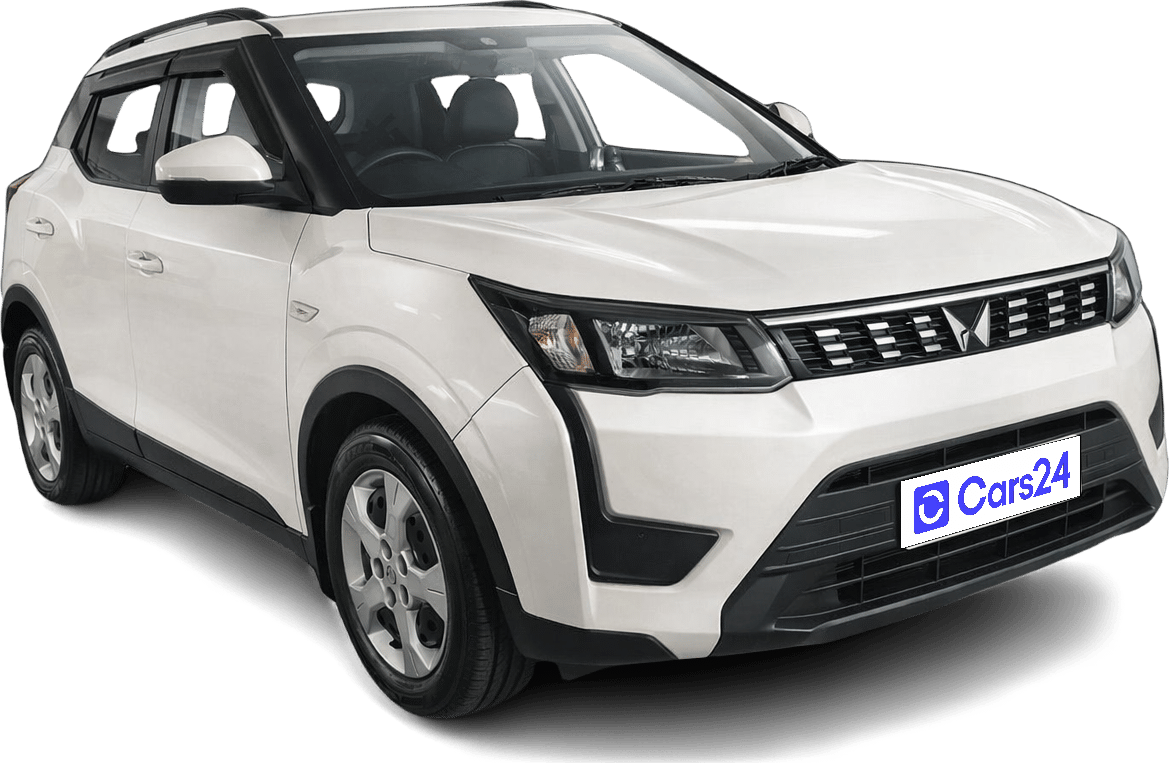 2023 Mahindra XUV300 - SUV - Petrol - Manual - ₹7.27 lakh