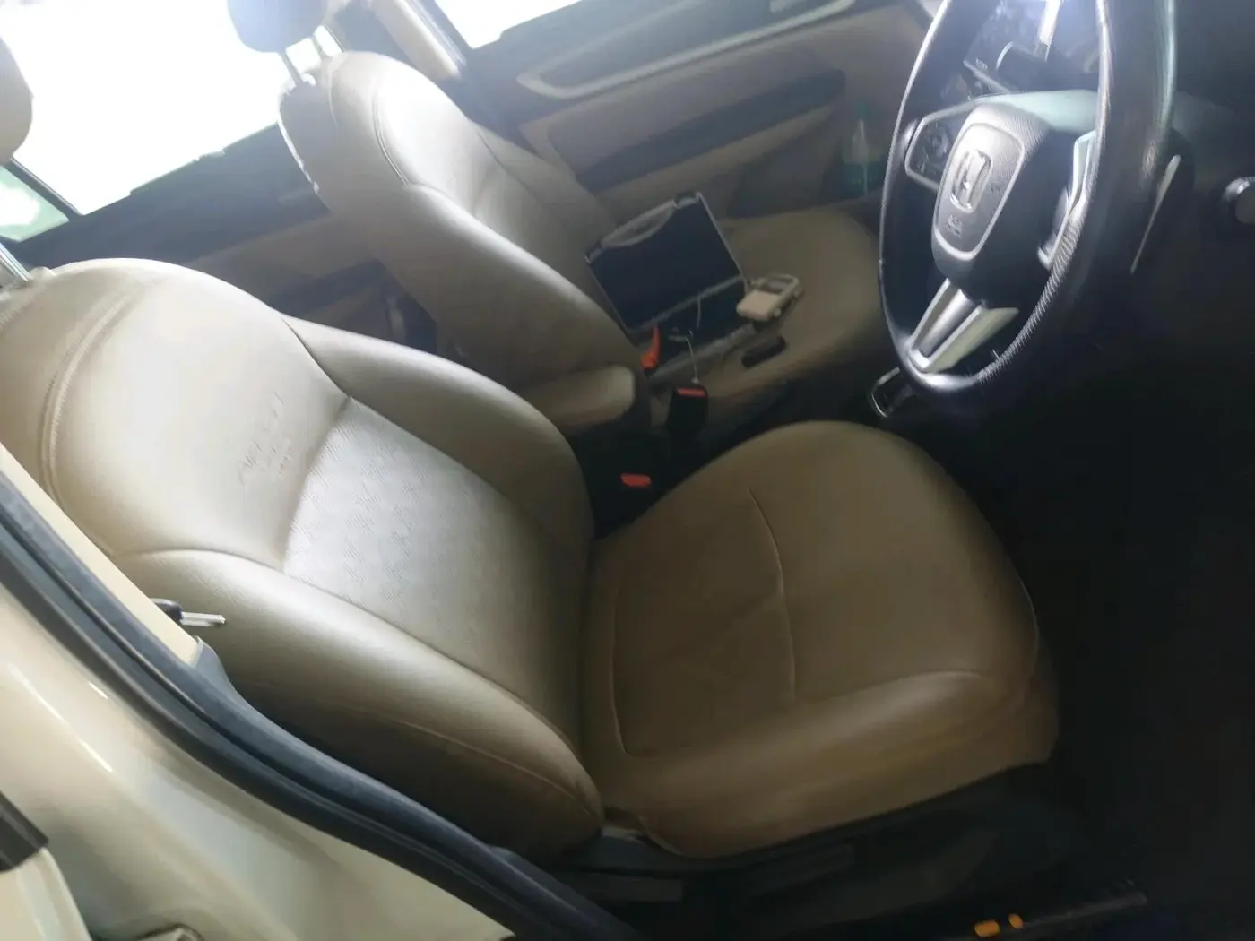 2024 Honda Amaze 1.2L I-VTEC VX CVT, Petrol, Automatic, 20,000 km, interior