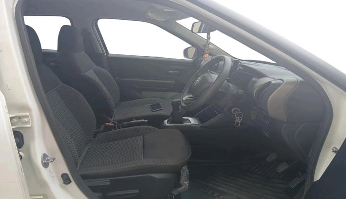 2022 CITROEN C3 FEEL 1.2, Petrol, Manual, 62,116 km, interior