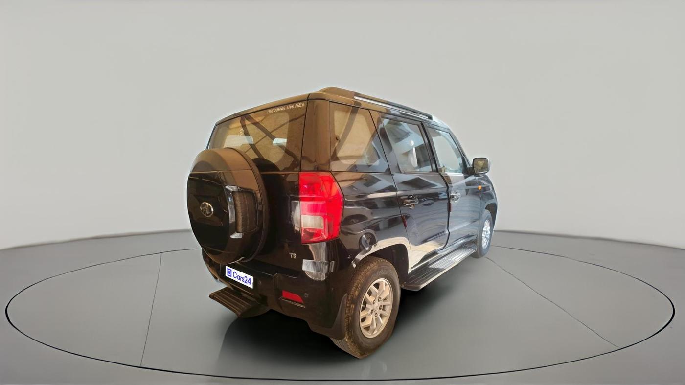 2016 Mahindra TUV300 T8, Diesel, Manual, 1,45,937 km, exterior