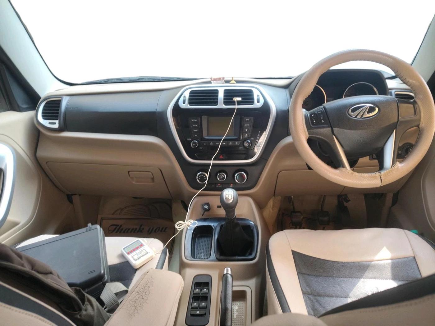 2016 Mahindra TUV300 T8, Diesel, Manual, 1,45,937 km, interior