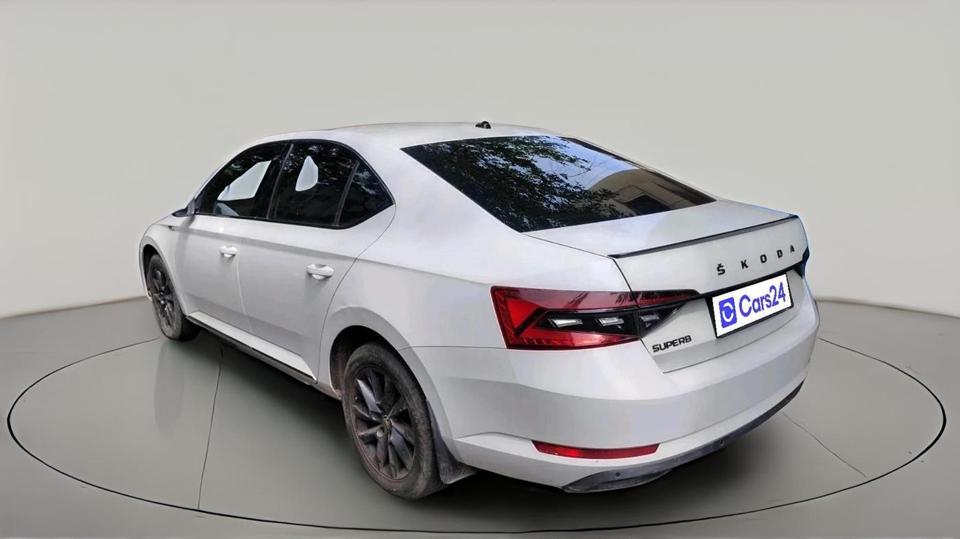 2022 Skoda Superb SPORTLINE AT, Petrol, Automatic, 20,064 km, exterior