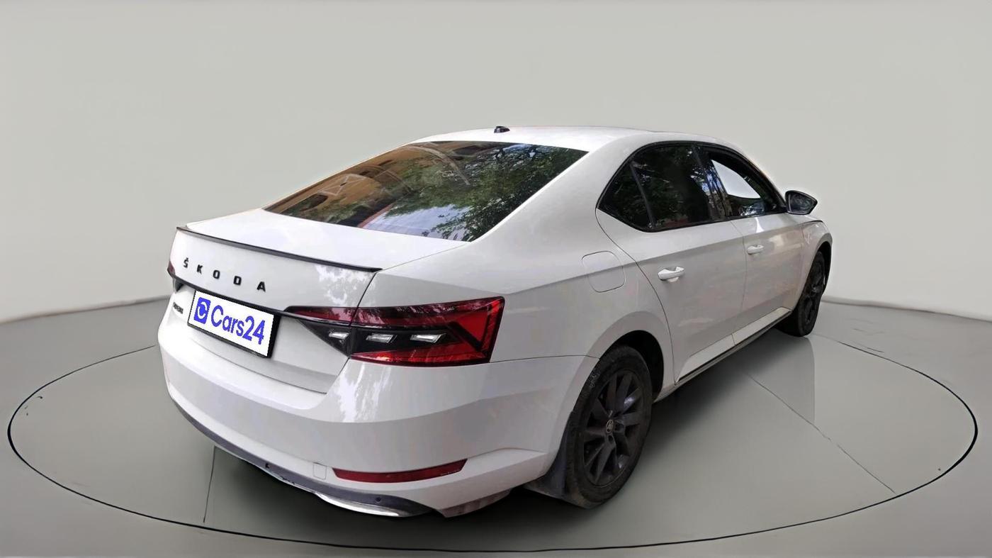 2022 Skoda Superb SPORTLINE AT, Petrol, Automatic, 20,064 km, exterior