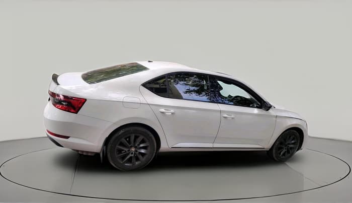 2022 Skoda Superb SPORTLINE AT, Petrol, Automatic, 20,064 km, exterior