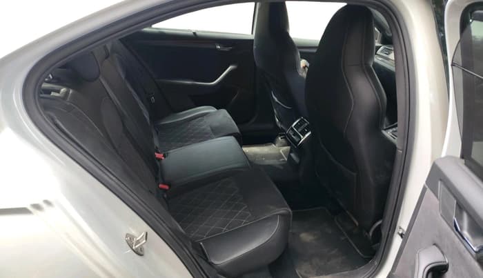 2022 Skoda Superb SPORTLINE AT, Petrol, Automatic, 20,064 km, interior