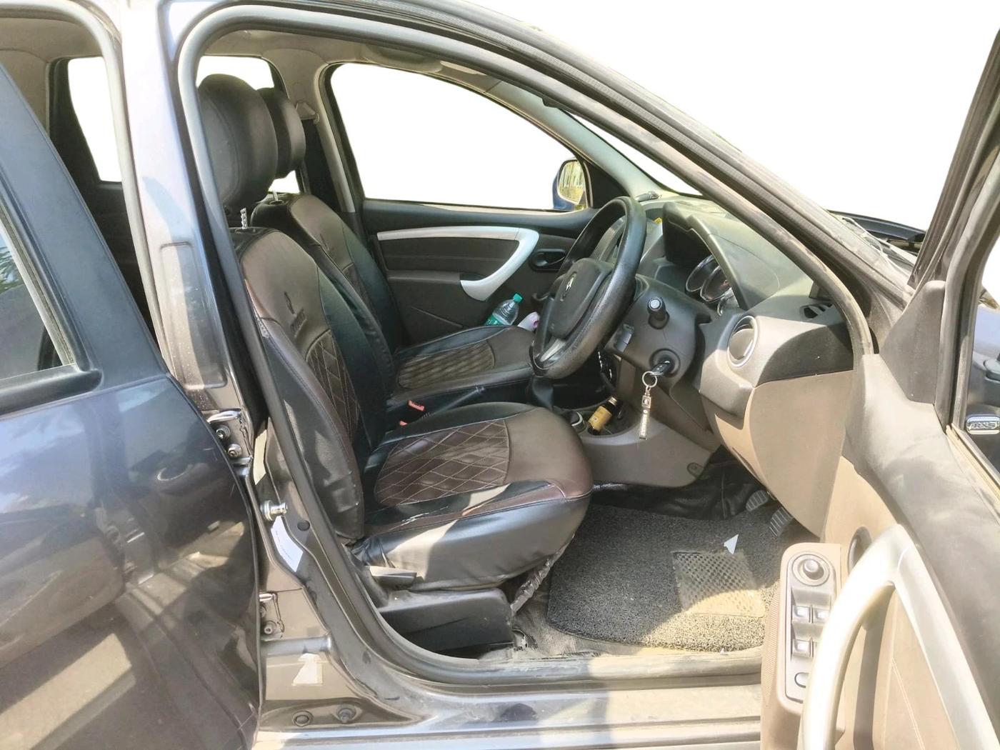 2019 Renault Duster 85 PS RXS MT DIESEL, Diesel, Manual, 1,42,000 km, interior
