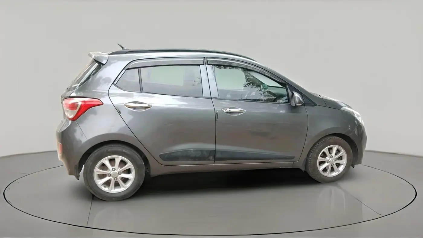 2014 Hyundai Grand i10 SPORTZ AT 1.2 KAPPA VTVT, Petrol, Automatic, 63,723 km, exterior
