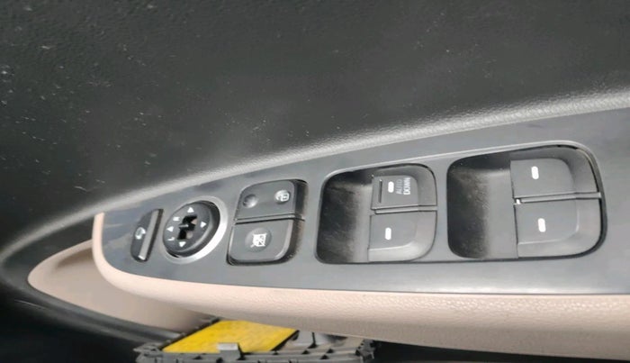 2014 Hyundai Grand i10 SPORTZ AT 1.2 KAPPA VTVT, Petrol, Automatic, 63,723 km, interior