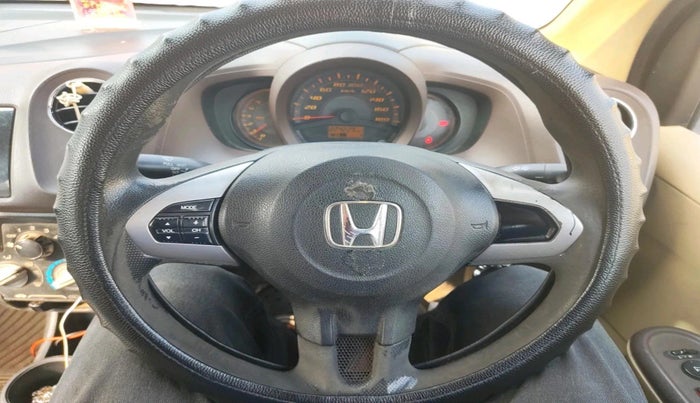 2013 Honda Amaze 1.5L I-DTEC S, Diesel, Manual, 2,24,229 km, interior