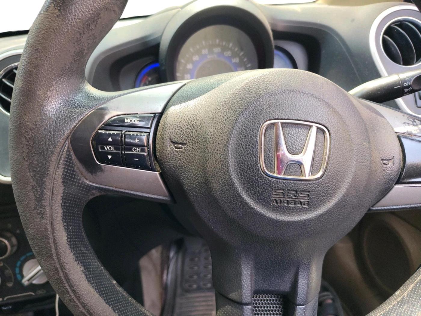 2014 Honda Mobilio 1.5L I-VTEC V, Petrol, Manual, 66,404 km, interior