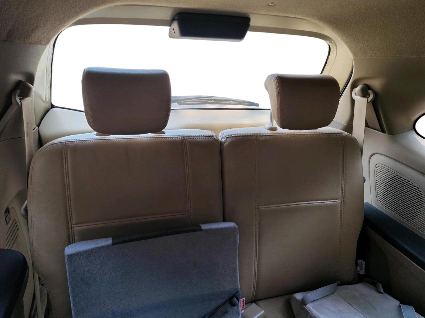 2014 Honda Mobilio 1.5L I-VTEC V, Petrol, Manual, 66,404 km, interior