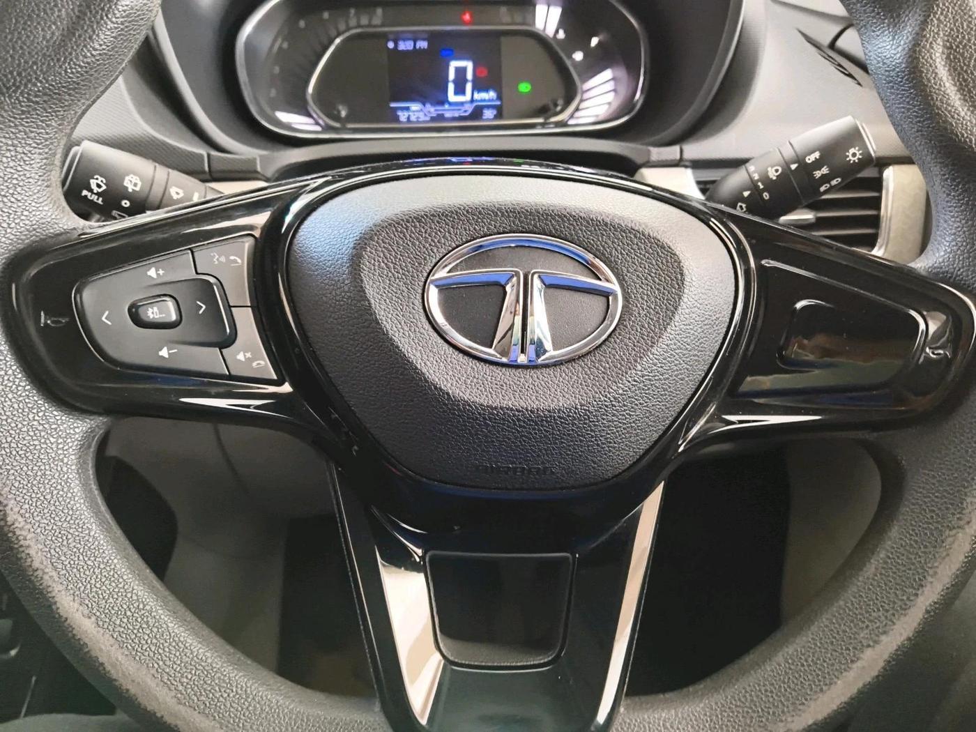 2021 Tata NEXON XZ PLUS PETROL, Petrol, Manual, 72,729 km, interior