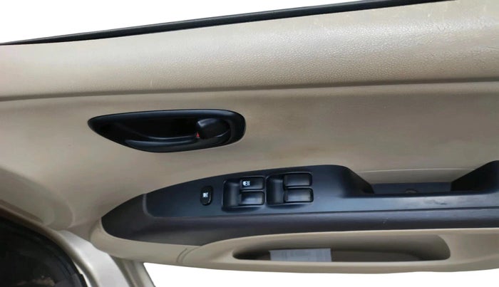 2010 Hyundai i10 MAGNA 1.2, Petrol, Manual, 40,878 km, interior